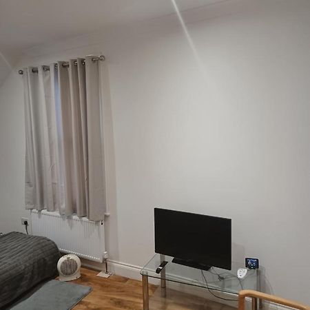 Beautiful Room In Lovely Flat Londres Extérieur photo